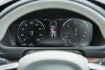 Volvo XC90 D5 Momentum 2015 года (UK)